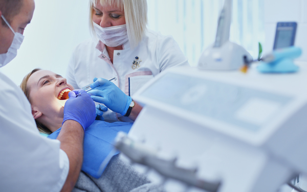 Getting Dental Implants For Dentures