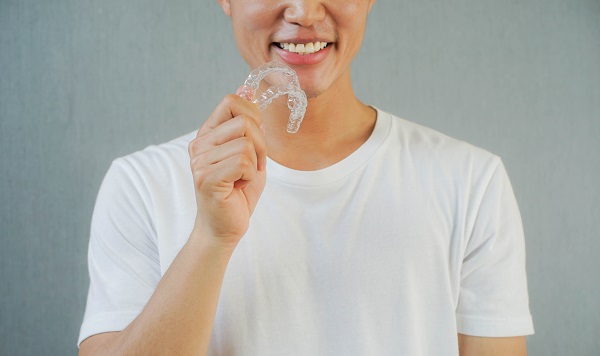 Some Myths And Facts About Invisalign Teeth Straightening
