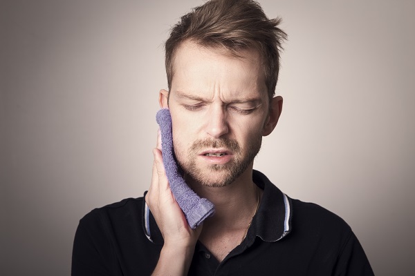 How Your Dentist May Treat A Toothache